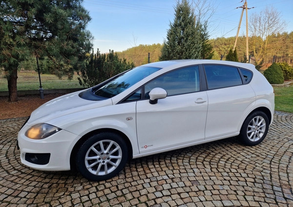 Seat Leon cena 22800 przebieg: 206380, rok produkcji 2012 z Płock małe 277